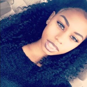 Meet your Posher, Portia